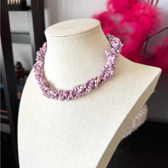 Chunky Purple Shell Choker Necklace - Picture 5 of 9